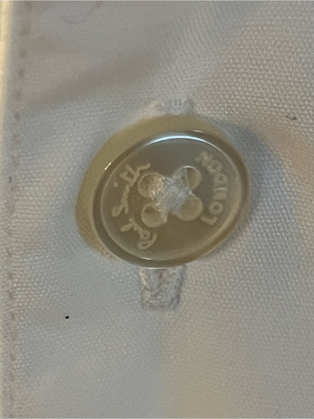 PAUL SMITH LONDON ( Luxurious Brand ) white Collar Button Up 🎩🎩 - Picture 8 of 10